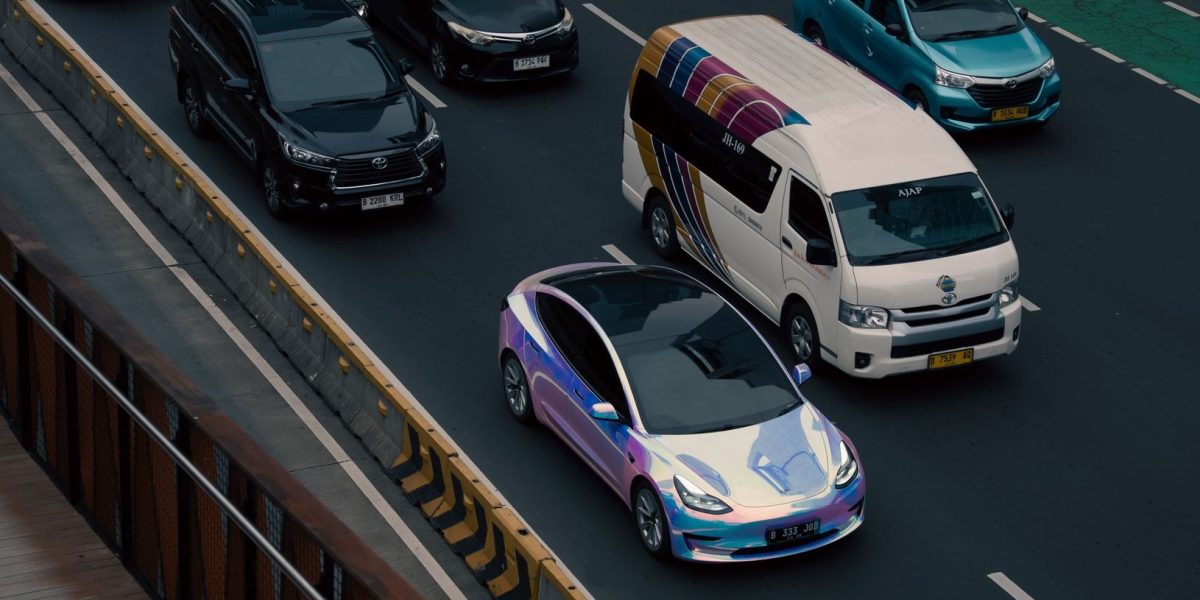 Unterscheidet sich der Verkauf von E-Auto von dem von Benzinern?